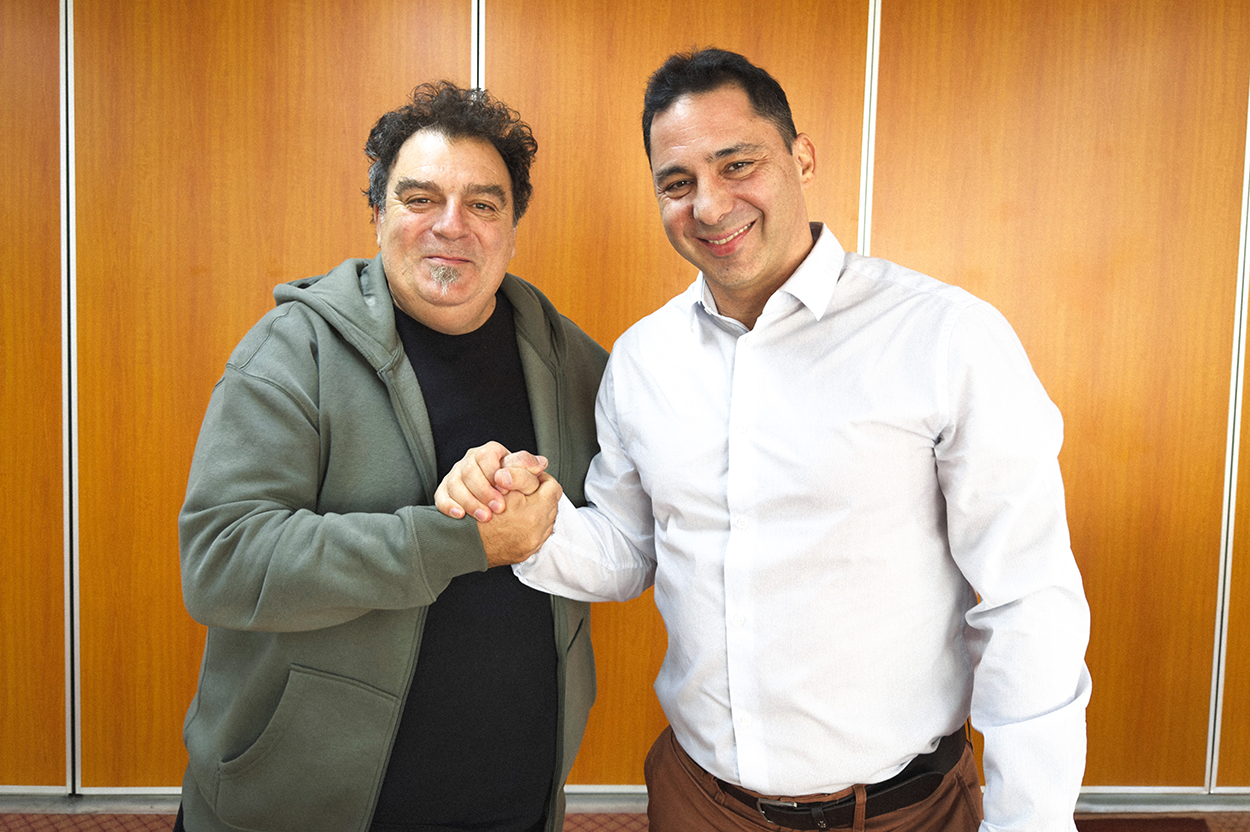 Alejandro Vigil junto a Lucas Löwi.